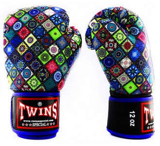 Боксерские перчатки Twins Special с рисунком (FBGVS3-MS blue)